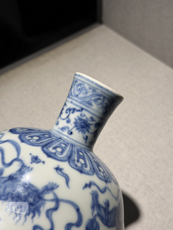 明成化 御制青花狮戏绣球纹高足碗 - 图13